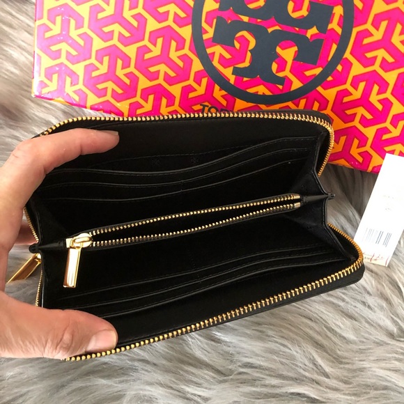 Tory Burch Patent Zip Continental Wallet - Picture 3 of 4